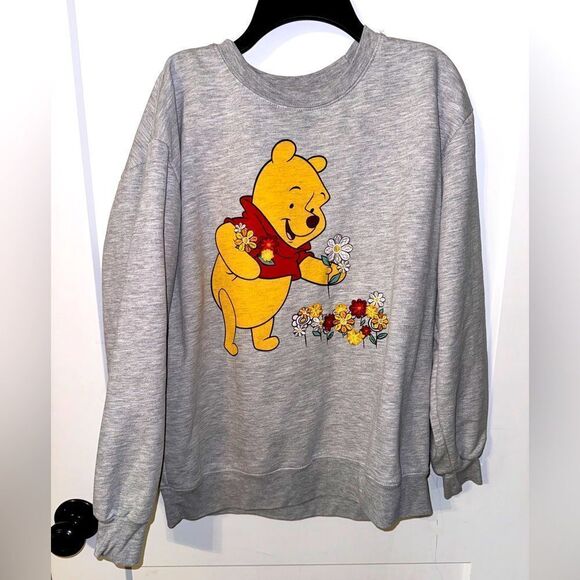 DISNEY BRAND WOMENS SWEATSHIRT WINNIE THE POOH - Picture 1 of 6